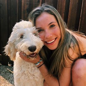 Meet your Posher, Abby